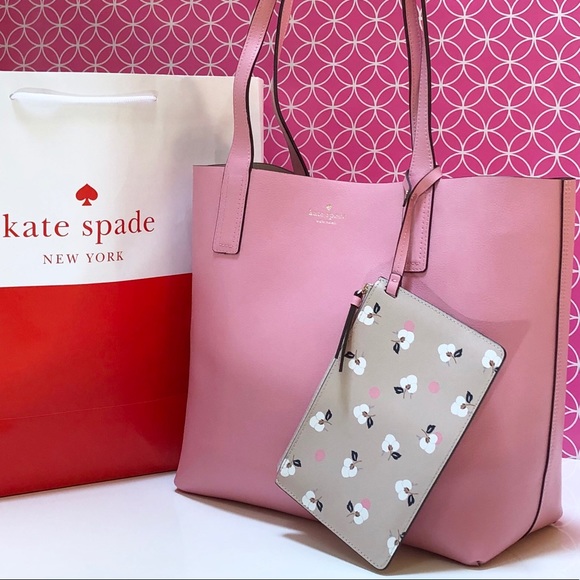 kate spade Handbags - 🍒 SALE 🍒 KATE SPADE MYA BREEZY TOTE